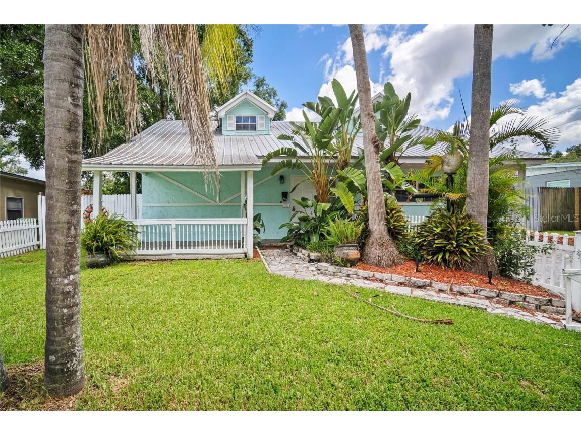 2014 E Broad Street Tampa FL 33610 TB8413880 image1