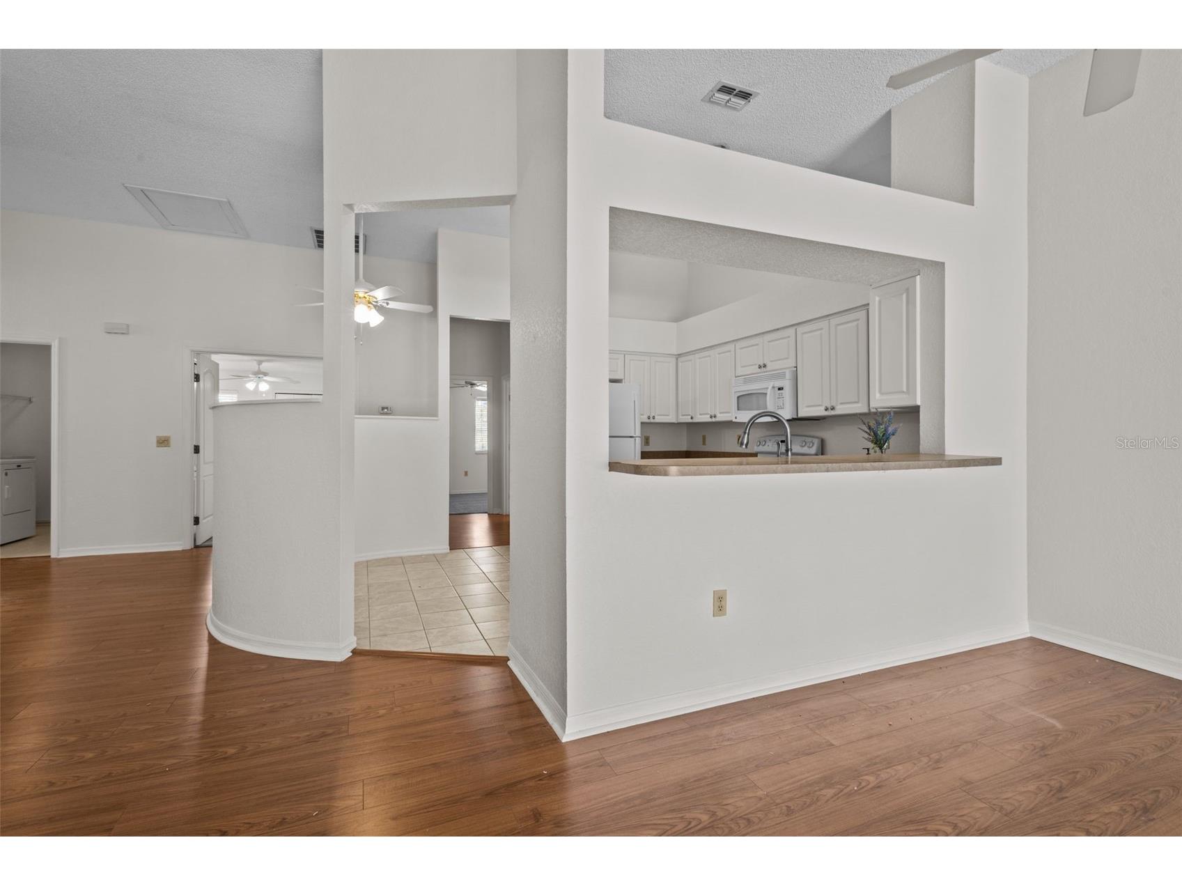 2014 Golfview Drive #2014 Tarpon Springs FL 34689 TB8483185 image10