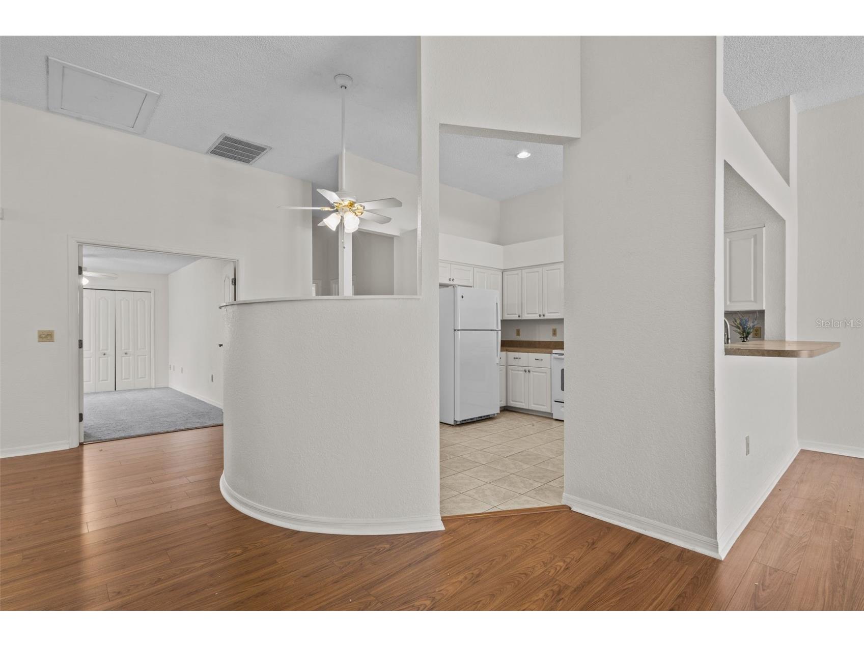 2014 Golfview Drive #2014 Tarpon Springs FL 34689 TB8483185 image13