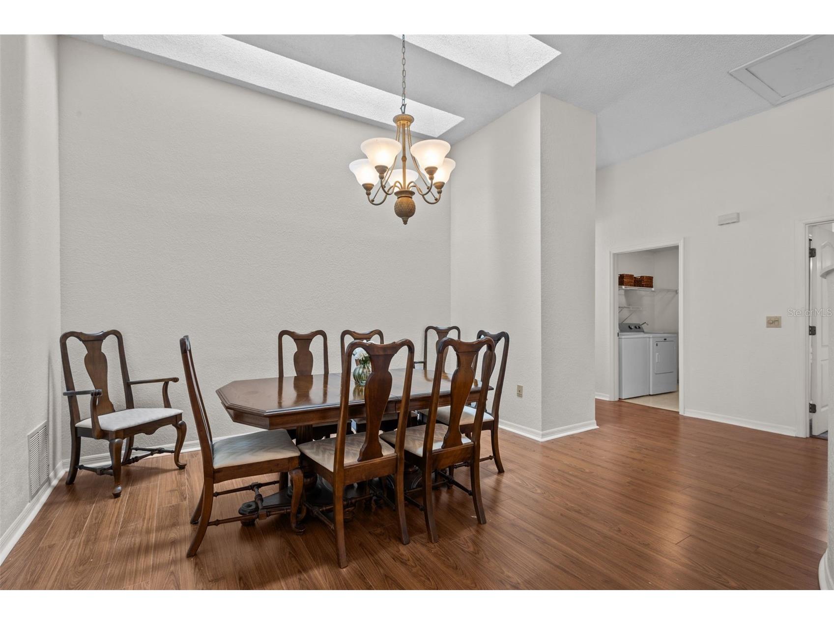 2014 Golfview Drive #2014 Tarpon Springs FL 34689 TB8483185 image3