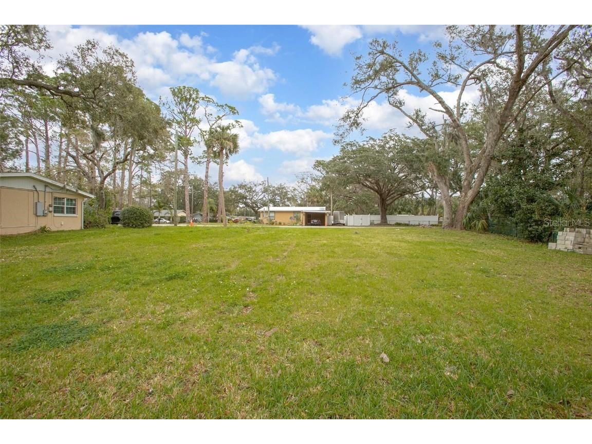 2014 Graham Street South Daytona FL 32119 V4941069 image3