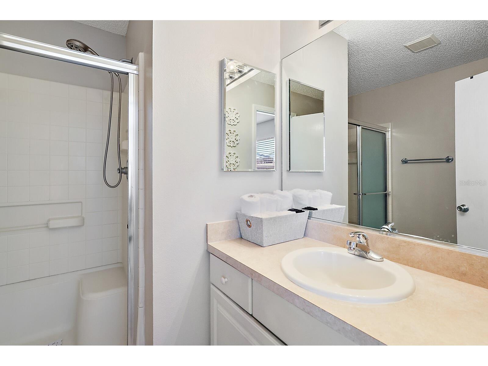 2014 Johnson Court The Villages FL 32162 G5110407 image16