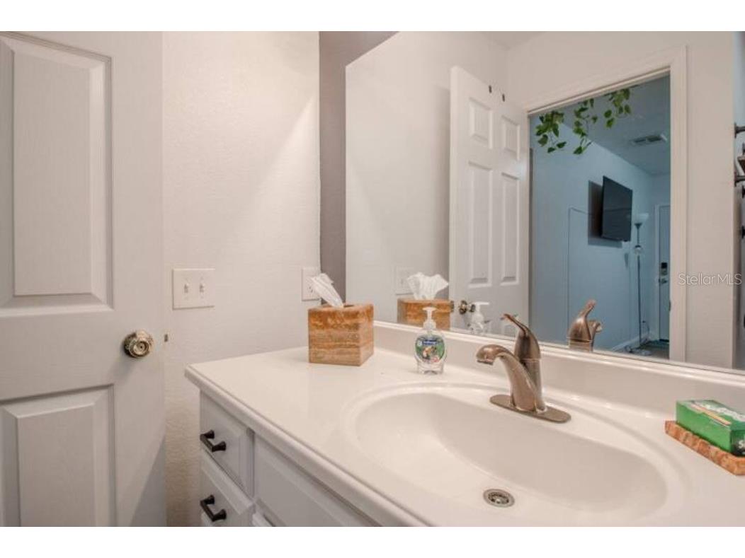  Orlando FL 32803 O6123065 image13