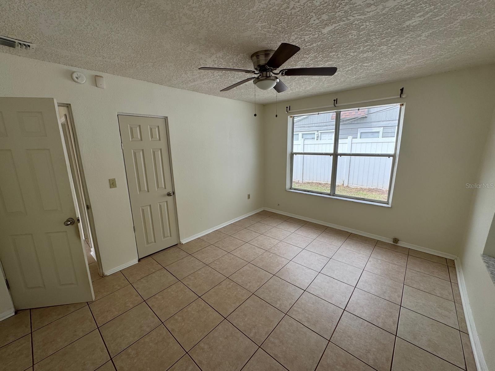 2014 Page Avenue Orlando FL 32806 O6397872 image8