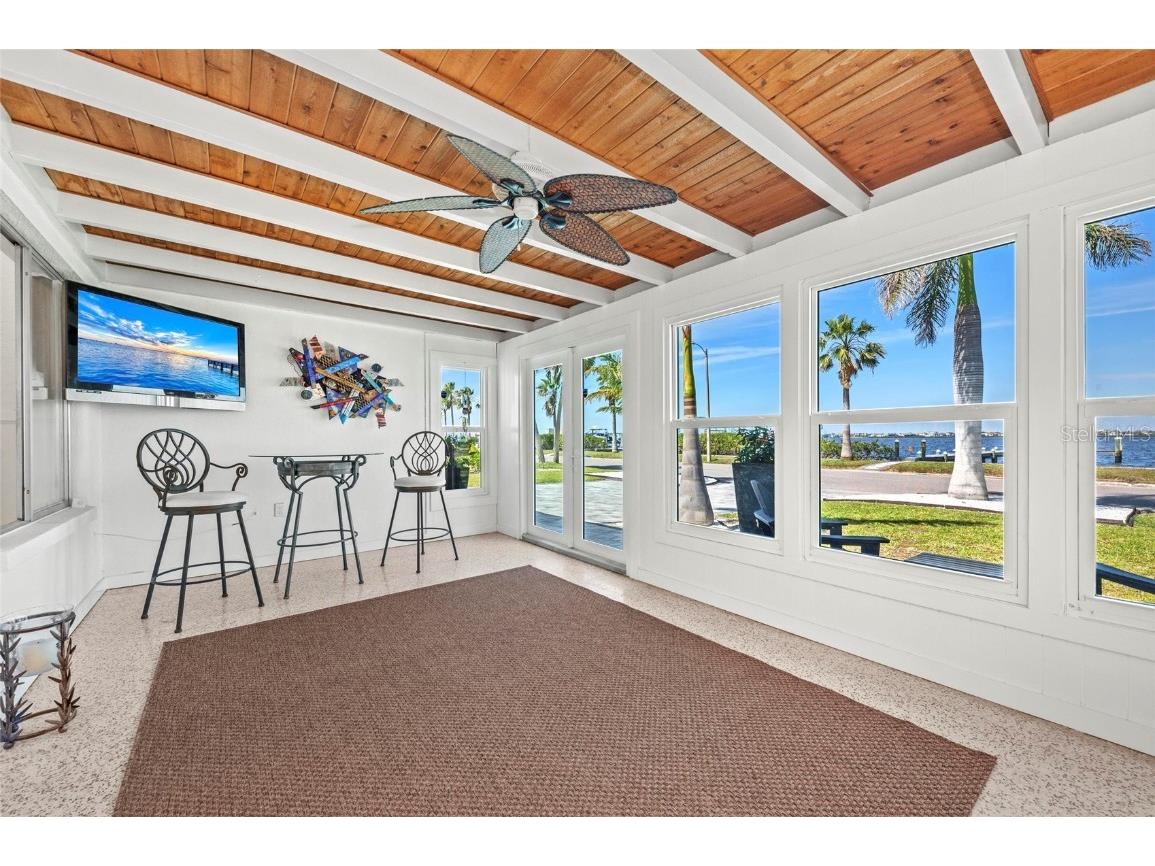 2014 Riverside Drive E Bradenton FL 34208 - MANATEE RIVER A4672794 image12