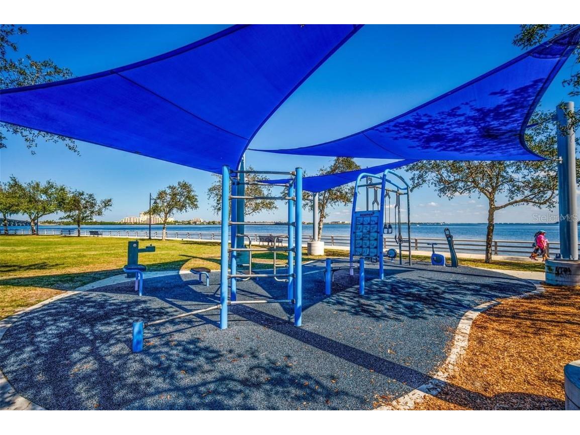 2014 Riverside Drive E Bradenton FL 34208 - MANATEE RIVER A4672794 image55