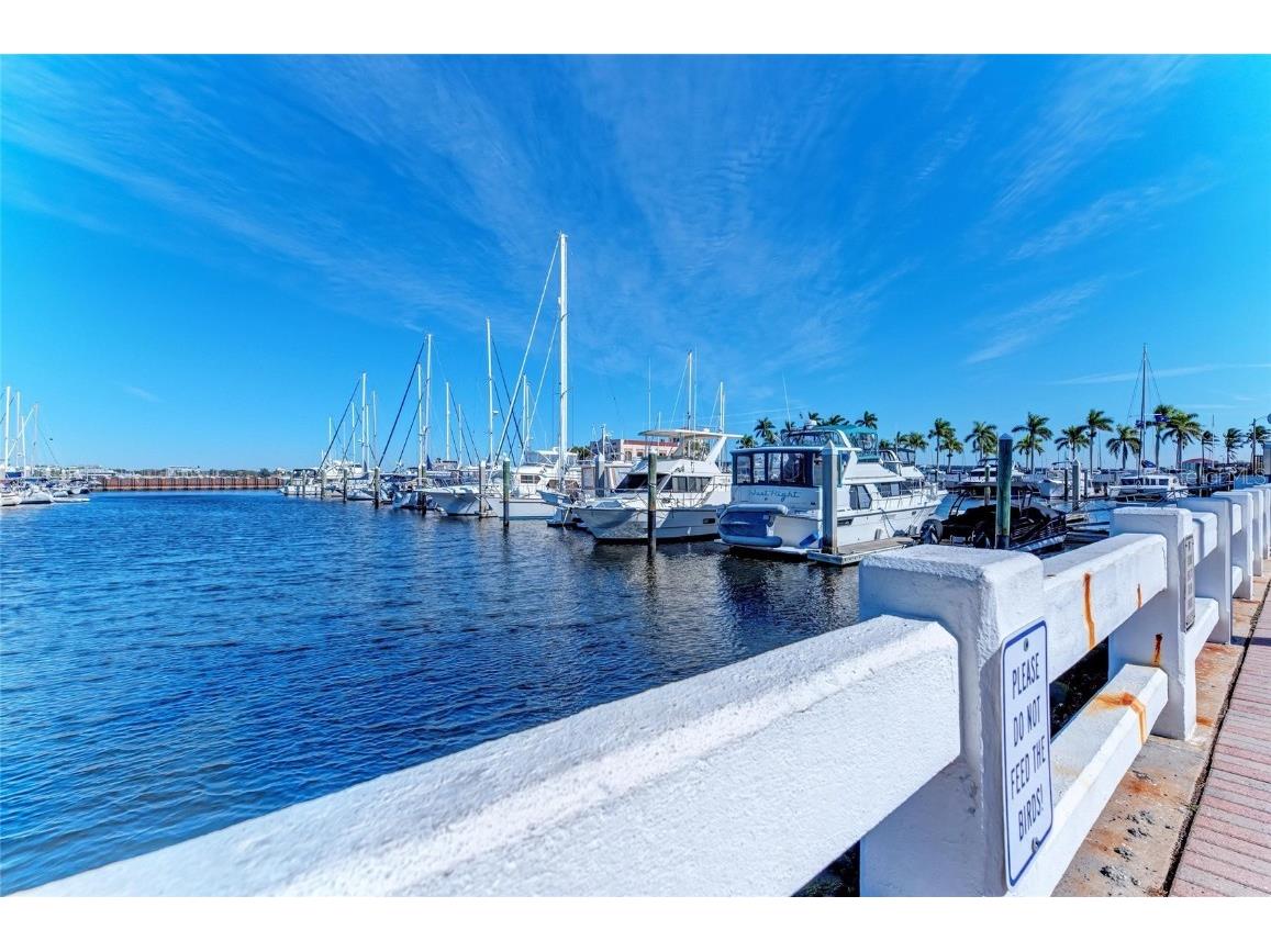 2014 Riverside Drive E Bradenton FL 34208 - MANATEE RIVER A4672794 image60