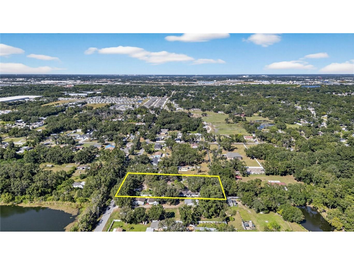 2014 S 58th St Tampa FL 33619 TB8441143 image6