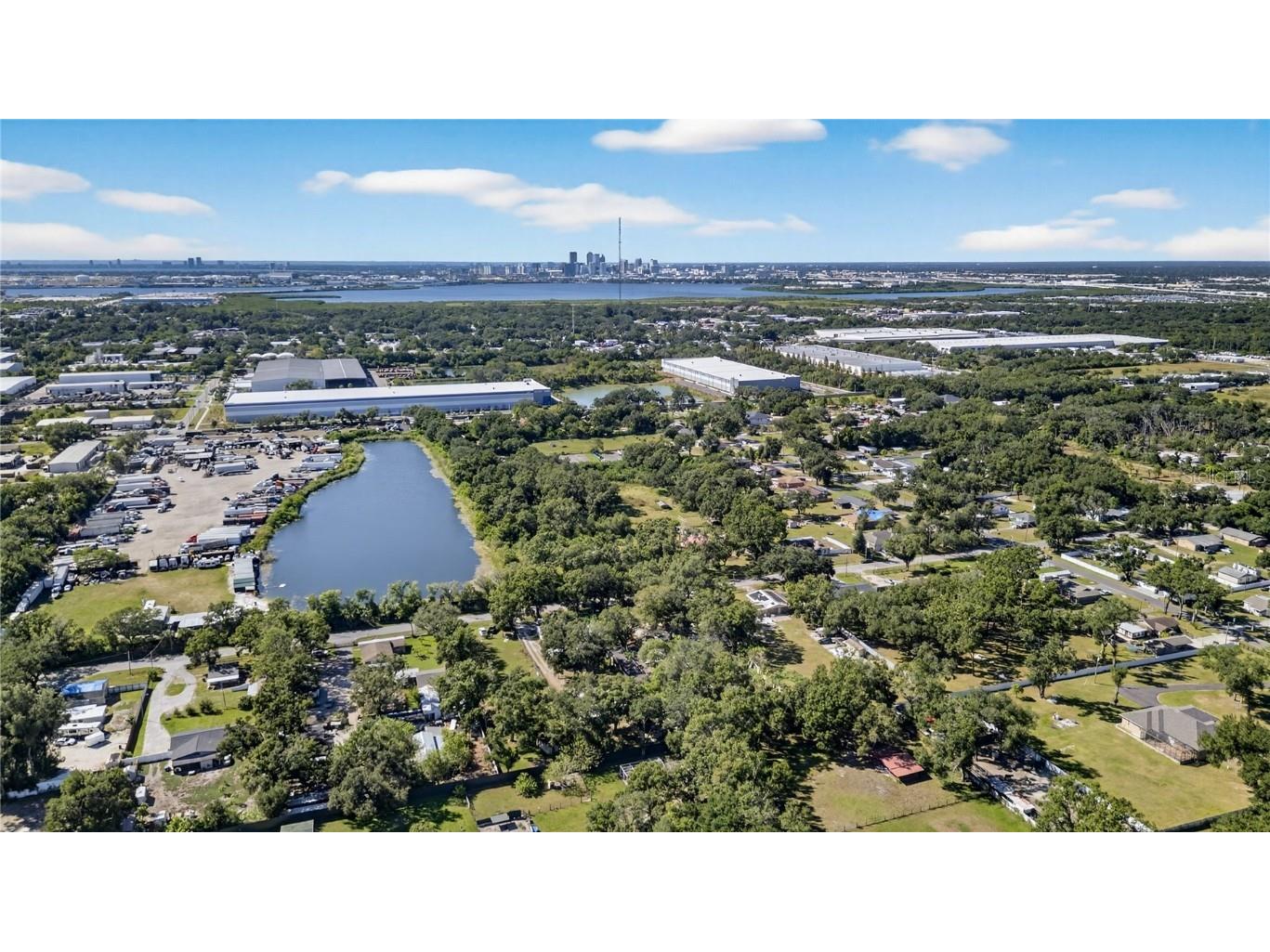 2014 S 58th St Tampa FL 33619 TB8441143 image72