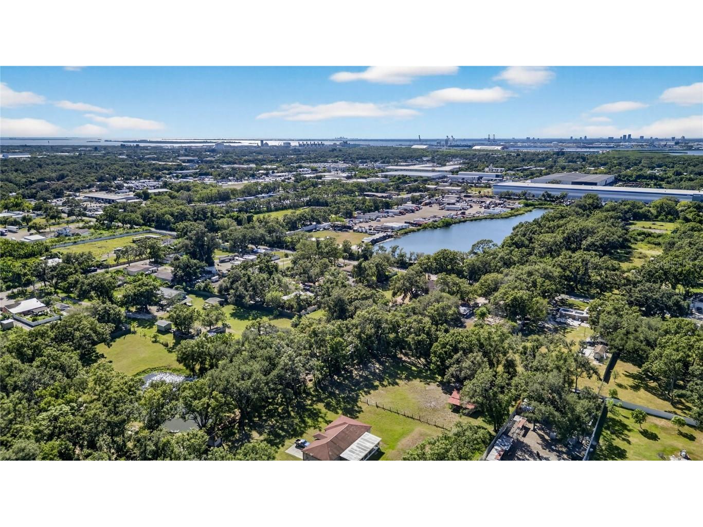 2014 S 58th St Tampa FL 33619 TB8441143 image82