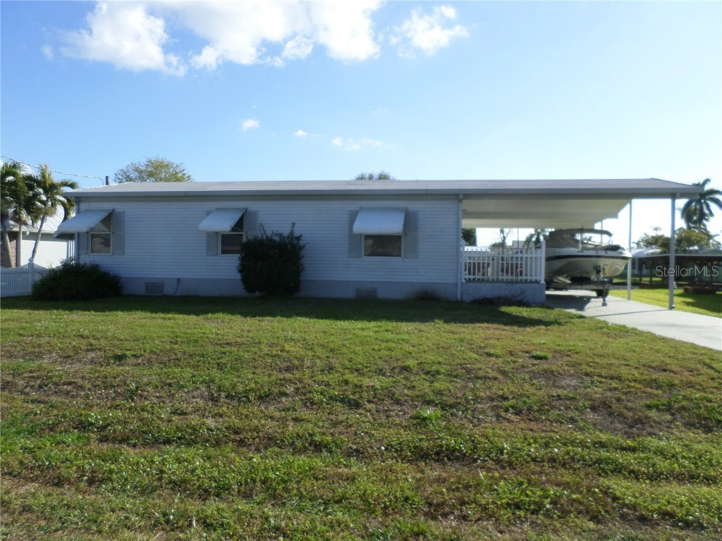 2014 Se 30th Street Okeechobee FL 34974 - Canal OK222272 image1