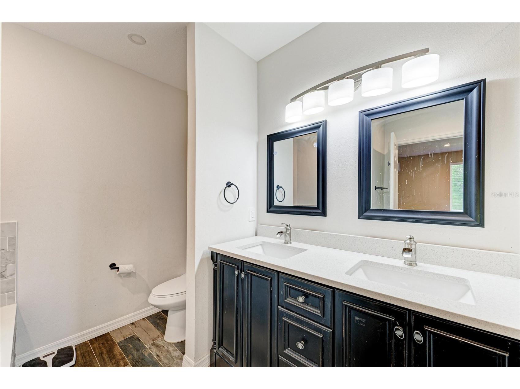 2015 22nd Street W Bradenton FL 34205 A4686938 image17