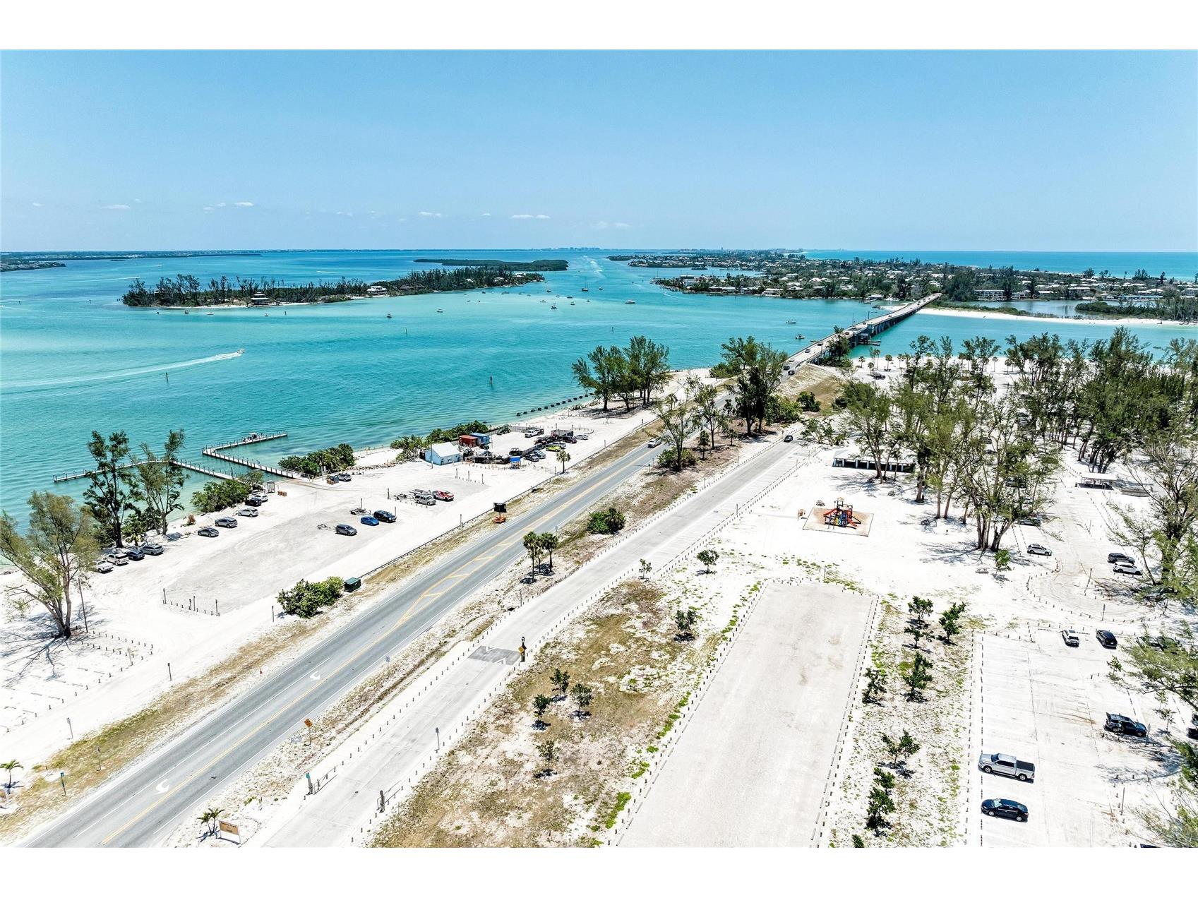 2015 22nd Street W Bradenton FL 34205 A4686938 image57