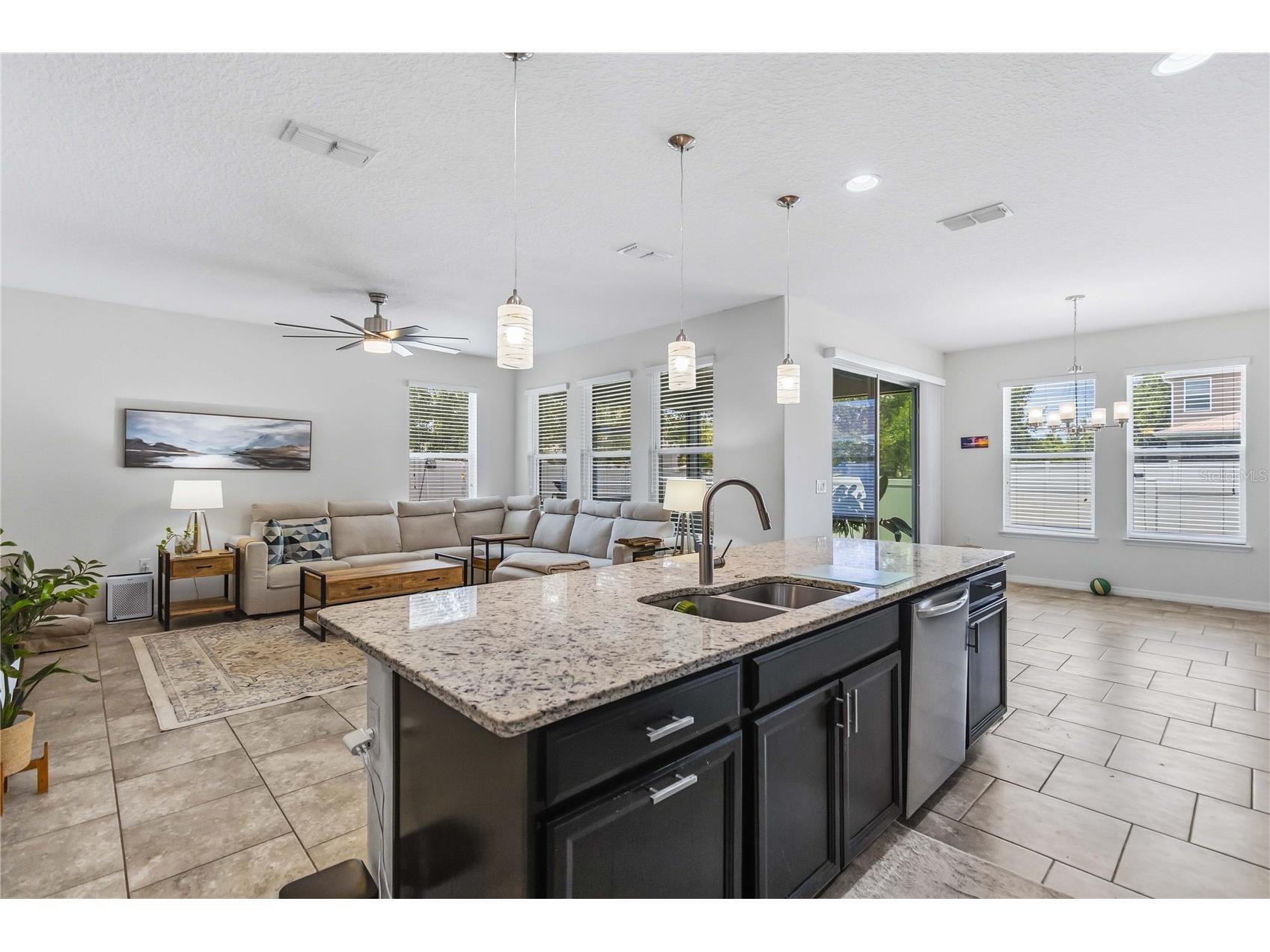 2015 Beacon Landing Circle Orlando FL 32824 S5150390 image11