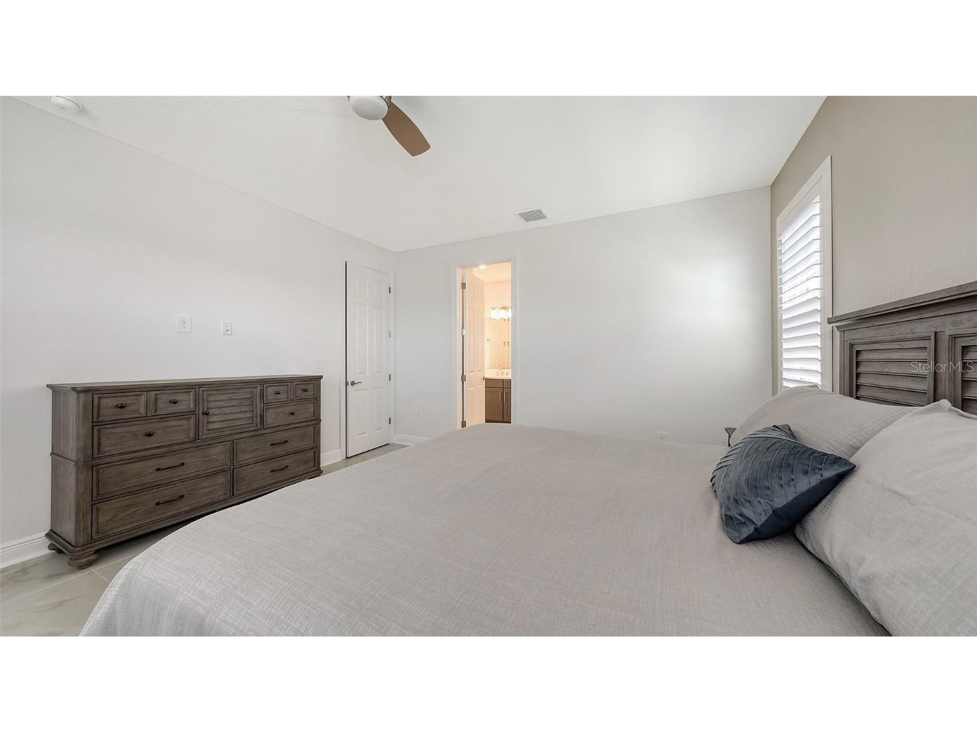 2015 Bolsena Street Nokomis FL 34275 A4665623 image24