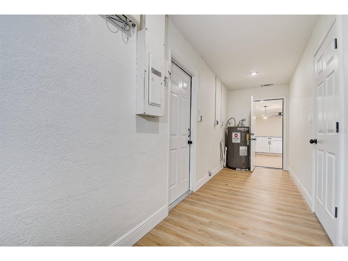 2015 Capri Road Valrico FL 33594 TB8432059 image25