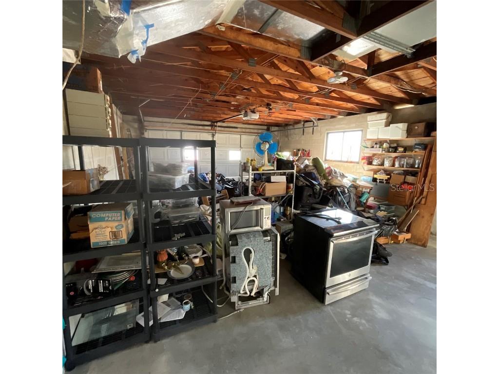 2015 Dolphin Boulevard S Saint Petersburg FL 33707 TB8381061 image17