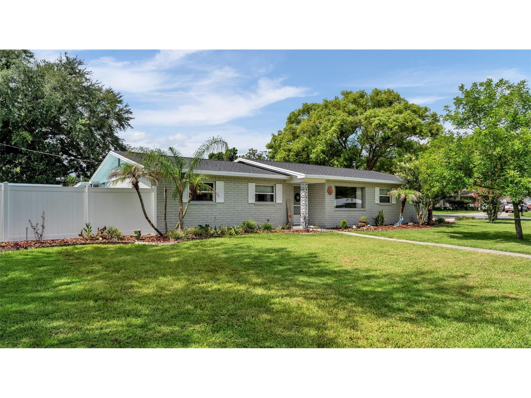 2015 E Gachet Boulevard Lakeland FL 33813 L4963358 image1