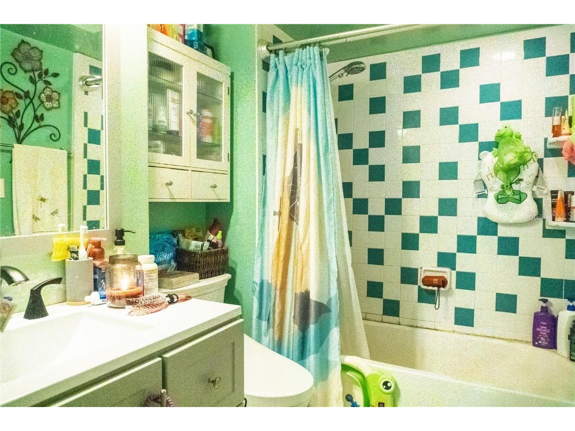 2015 Hillwood Dr Clearwater FL 33763 TB8437491 image11