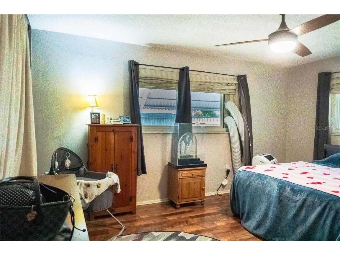 2015 Hillwood Dr Clearwater FL 33763 TB8437491 image13