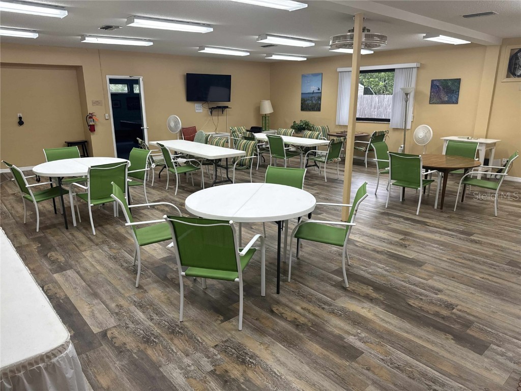 2015 Hillwood Dr Clearwater FL 33763 TB8437491 image31