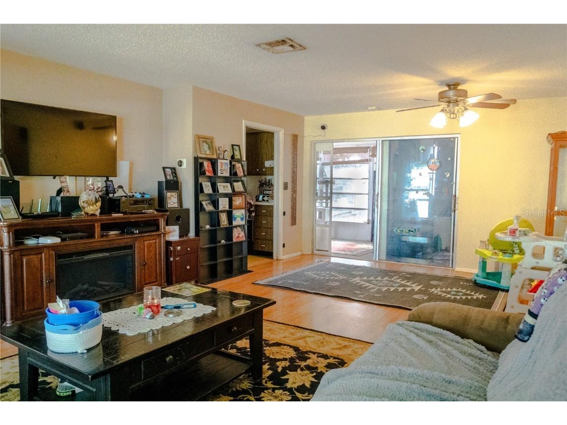 2015 Hillwood Dr Clearwater FL 33763 TB8437491 image6