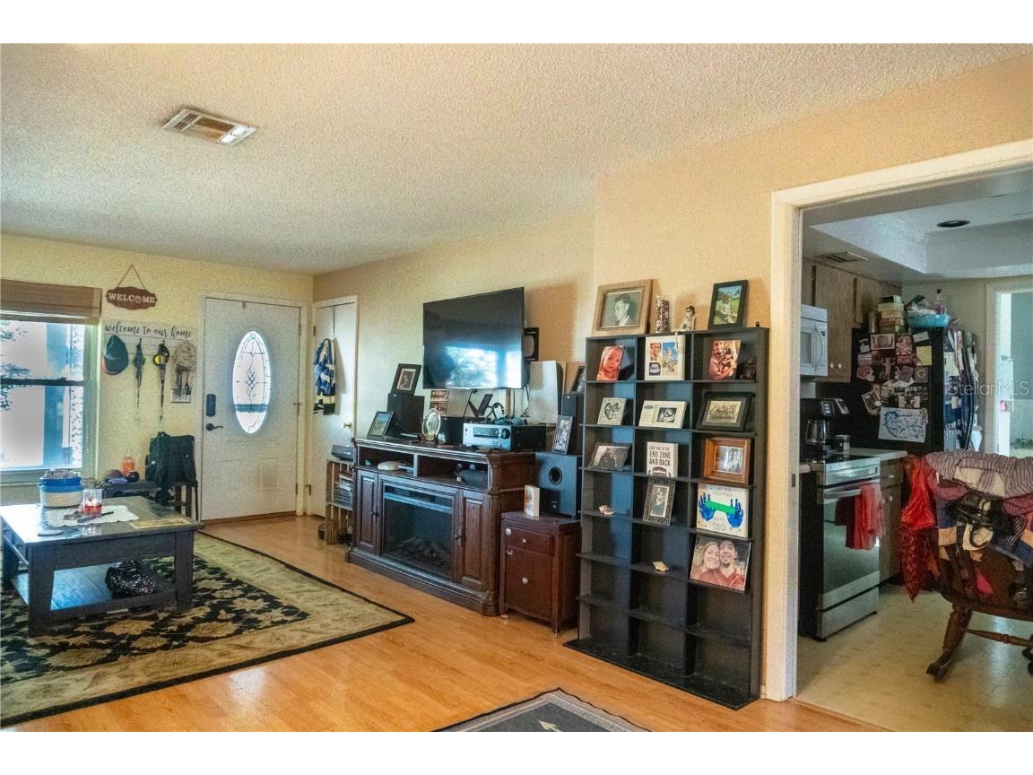 2015 Hillwood Dr Clearwater FL 33763 TB8437491 image7
