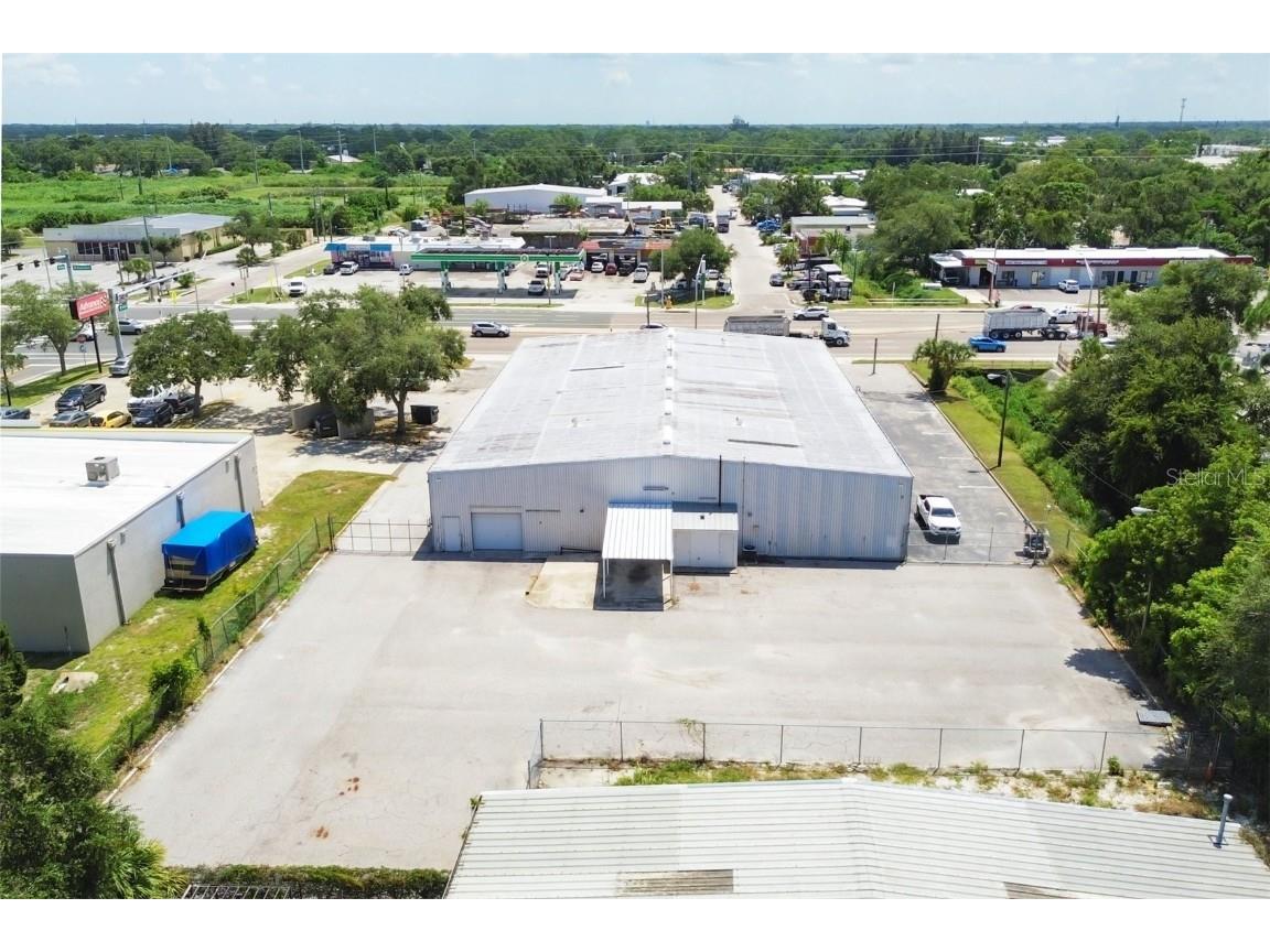 2015 N Washington Boulevard Sarasota FL 34234 A4663086 image13