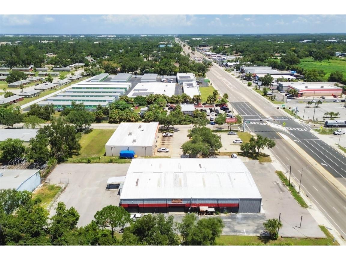 2015 N Washington Boulevard Sarasota FL 34234 A4663086 image14