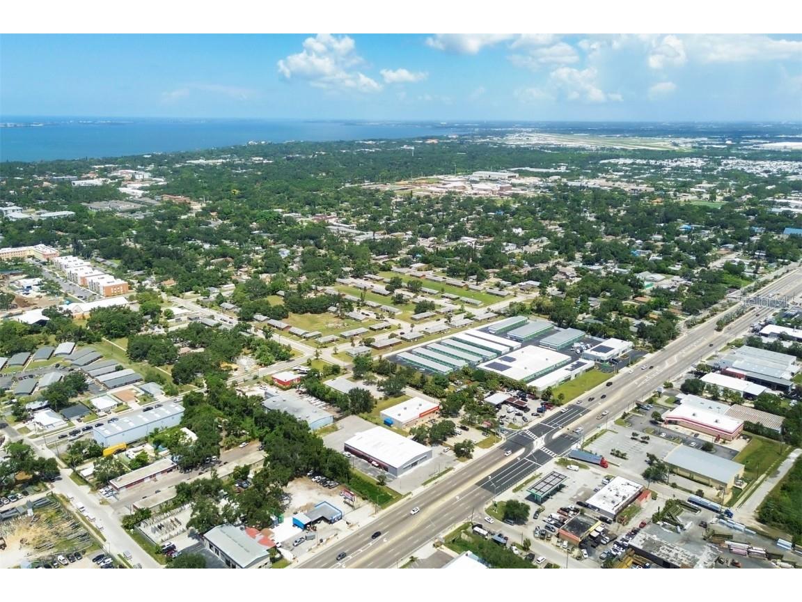 2015 N Washington Boulevard Sarasota FL 34234 A4663086 image20