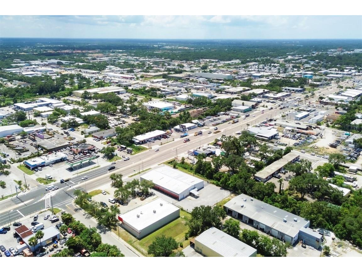 2015 N Washington Boulevard Sarasota FL 34234 A4663086 image21