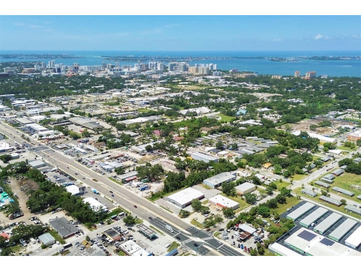 2015 N Washington Boulevard Sarasota FL 34234 A4663086 image23