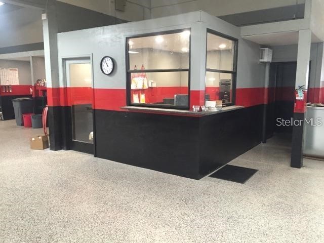 2015 N Washington Boulevard Sarasota FL 34234 A4663086 image29