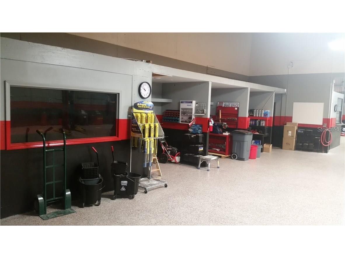 2015 N Washington Boulevard Sarasota FL 34234 A4663086 image30