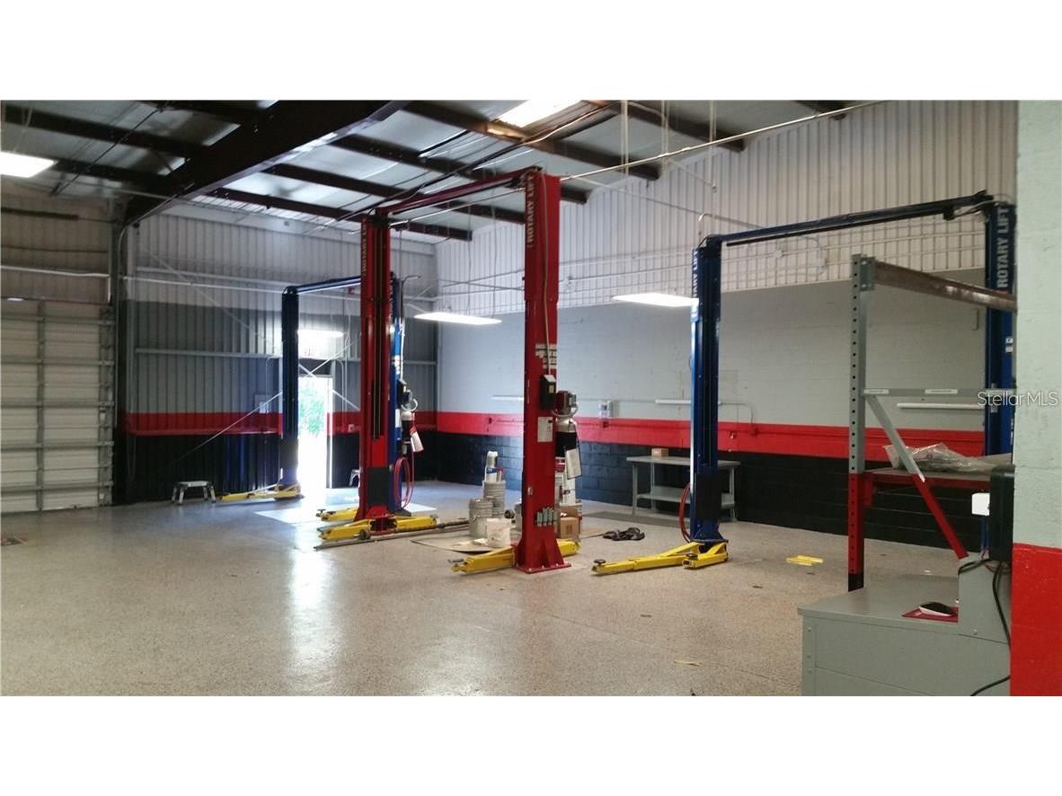 2015 N Washington Boulevard Sarasota FL 34234 A4663086 image32