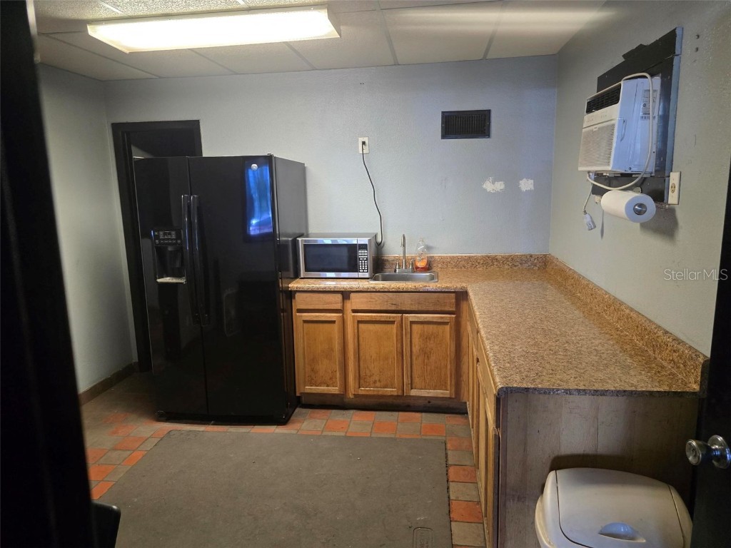 2015 N Washington Boulevard Sarasota FL 34234 A4663086 image52