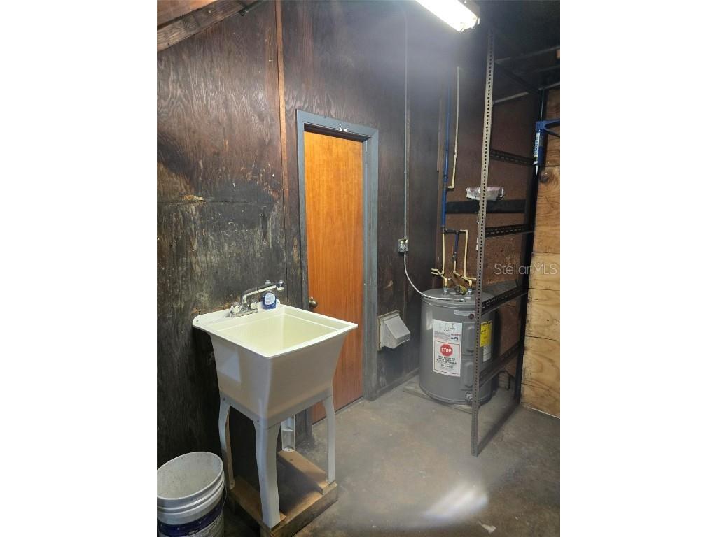 2015 N Washington Boulevard Sarasota FL 34234 A4663086 image55