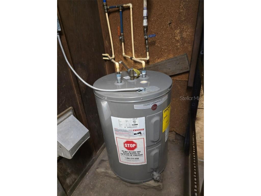 2015 N Washington Boulevard Sarasota FL 34234 A4663086 image56