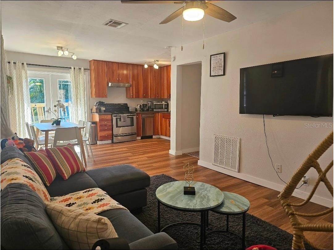 2015 Oakwood Avenue Tampa FL 33605 TB8516755 image2