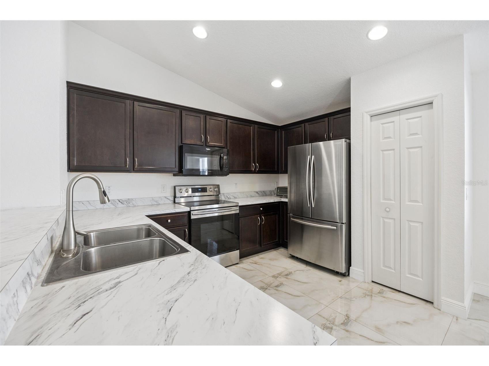 2015 Orange Avenue Saint Cloud FL 34769 G5107398 image9