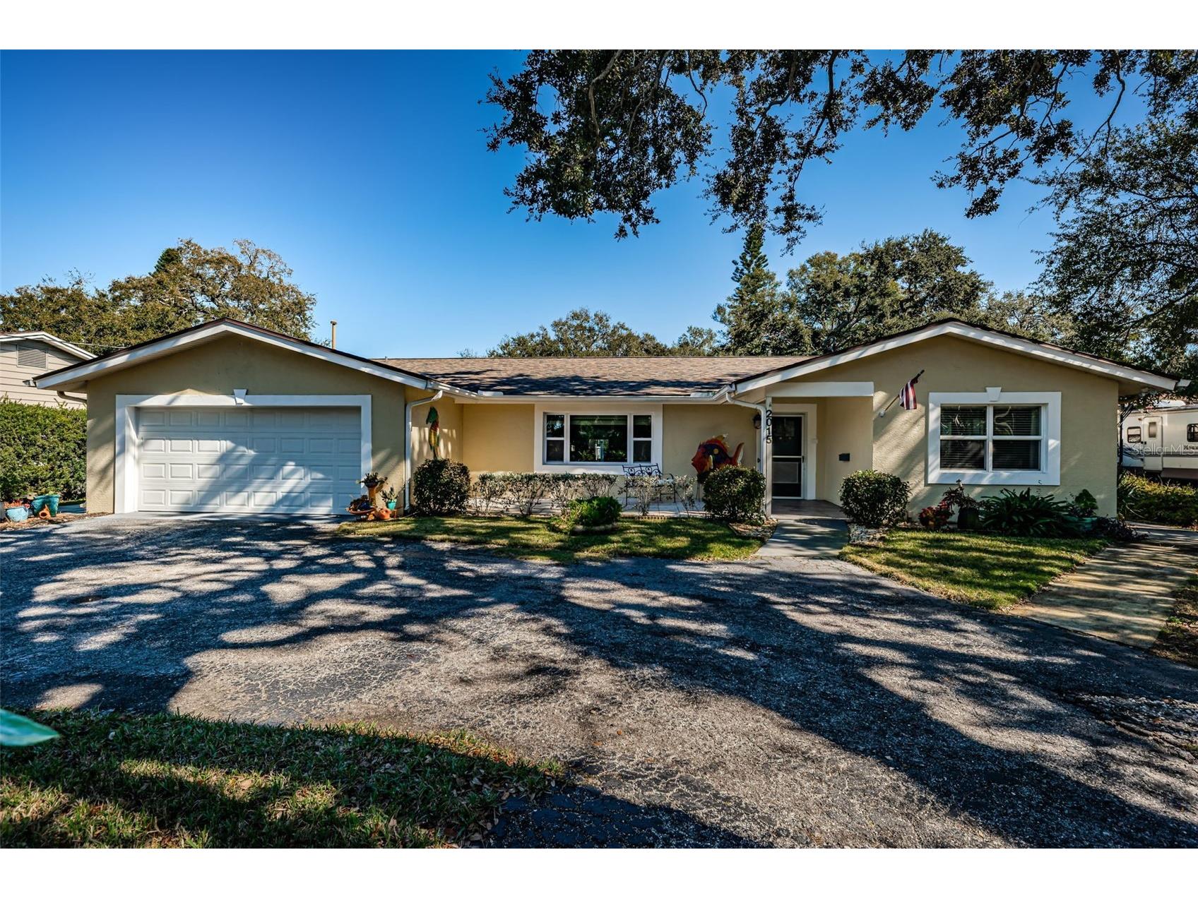 2015 Park Street N Saint Petersburg FL 33710 TB8467413 image1