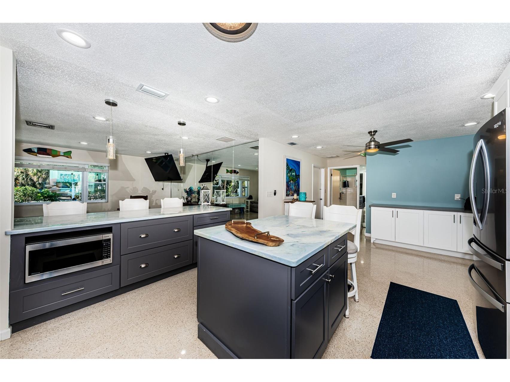 2015 Park Street N Saint Petersburg FL 33710 TB8467413 image6