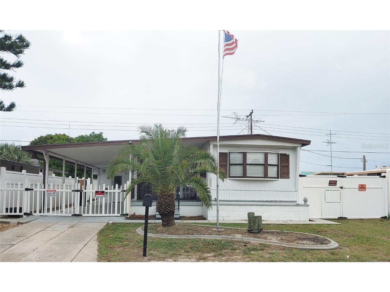 2015 Pleasure Drive Holiday FL 34691 W7858409 image1