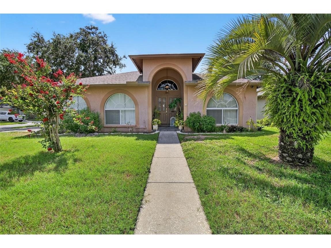 2015 Thornbush Place Brandon FL 33511 TB8408844 image1