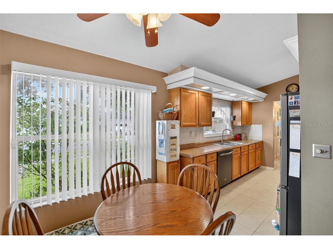 2015 Thornbush Place Brandon FL 33511 TB8408844 image12