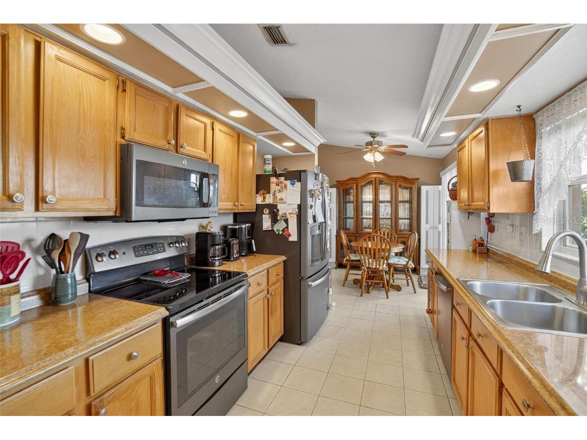 2015 Thornbush Place Brandon FL 33511 TB8408844 image18