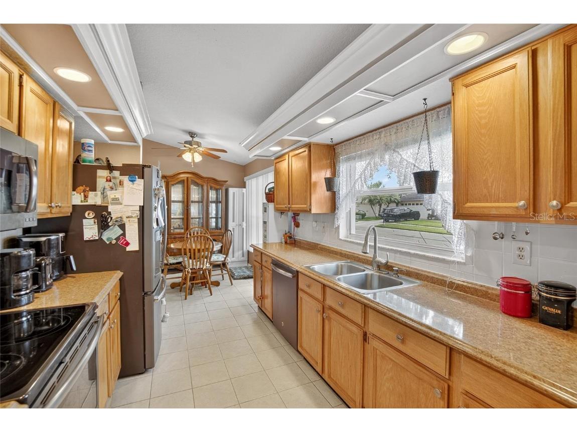 2015 Thornbush Place Brandon FL 33511 TB8408844 image19