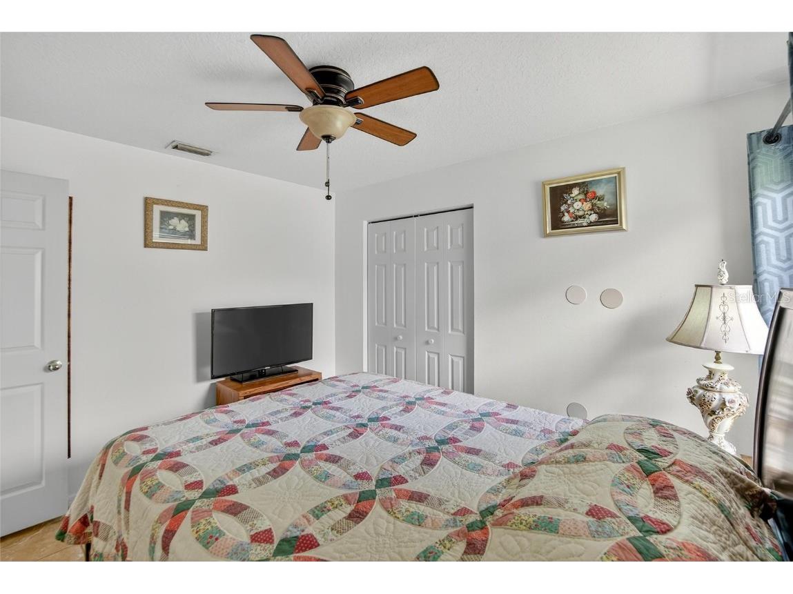 2015 Thornbush Place Brandon FL 33511 TB8408844 image33