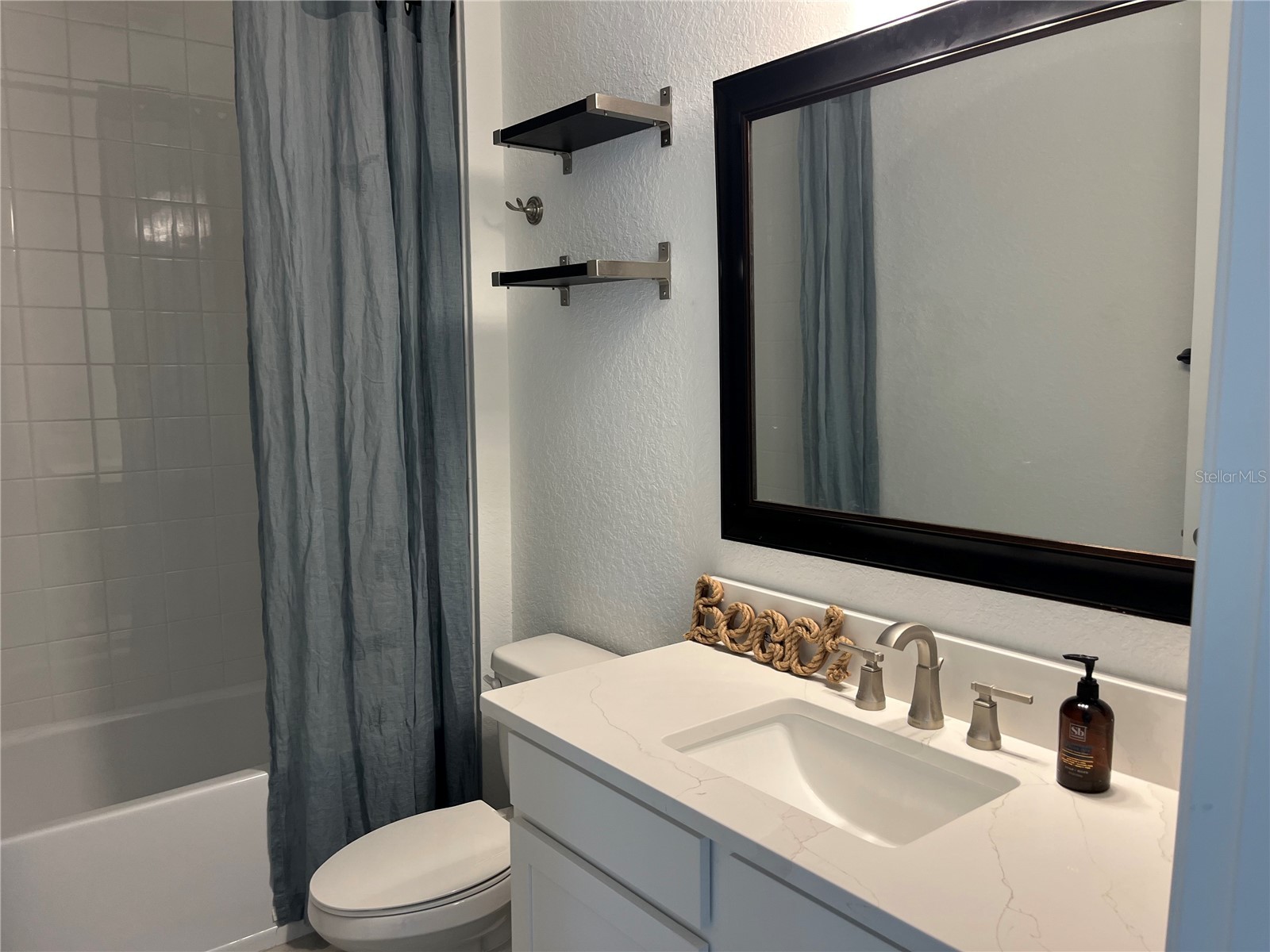 2016 Bolsena Street North Venice FL 34275 TB8507356 image17
