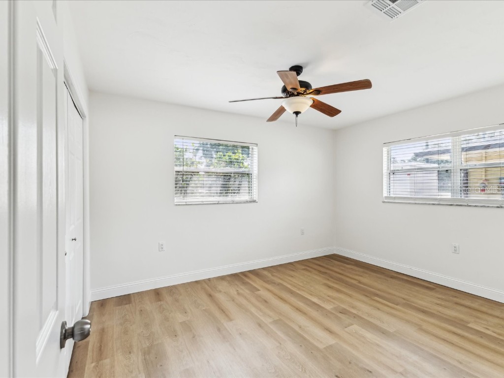 2016 Cove Drive Largo FL 33774 TB8389605 image21